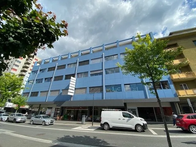 Place de parc intérieure au centre-ville de Monthey