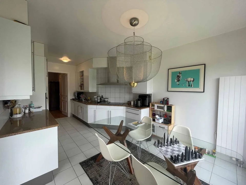 5 Room Flat in Cologny