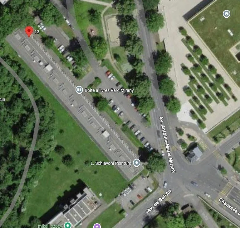 place de parking extérieure