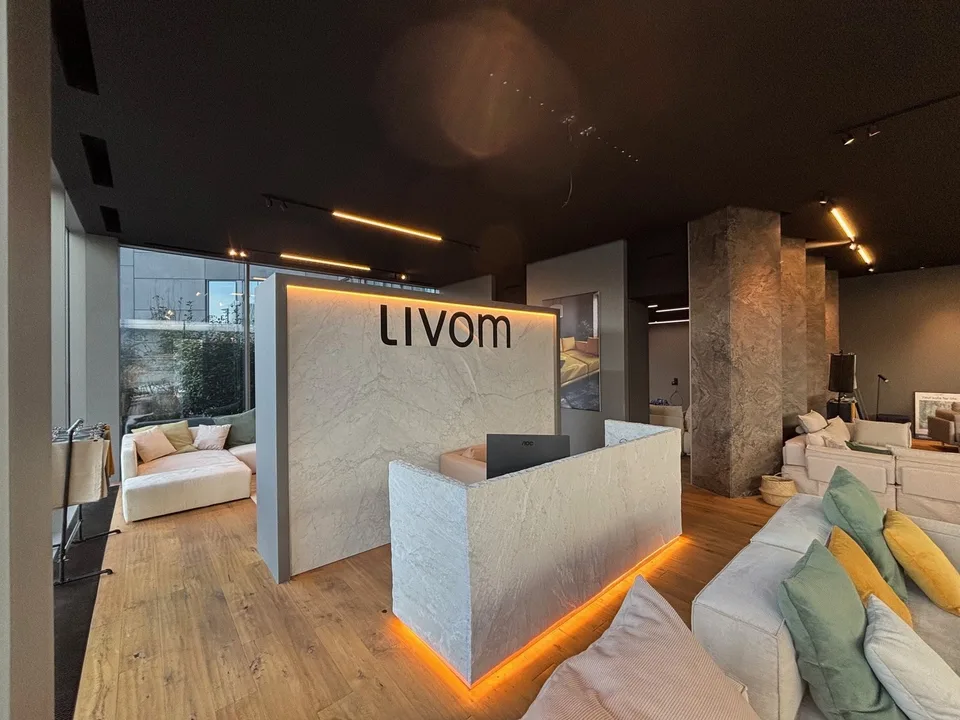 Surface commerciale / showroom moderne de 170 m² à Meyrin