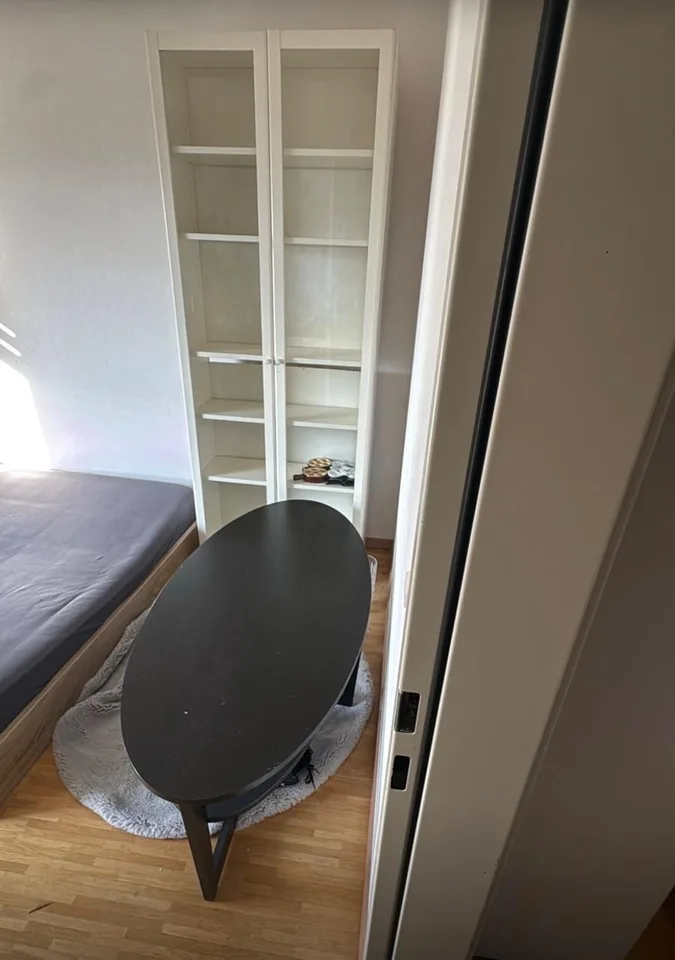 room in shared apartment