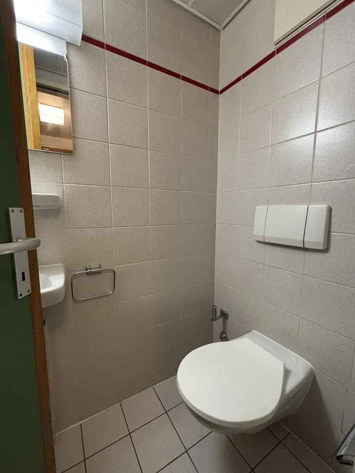 Bel appartement idéalement situé près des Nations et de la gare – Foto 8 von 8