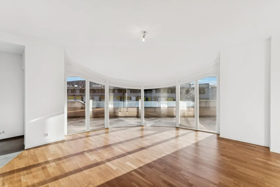 Splendide appartement en attique avec grande terrasse