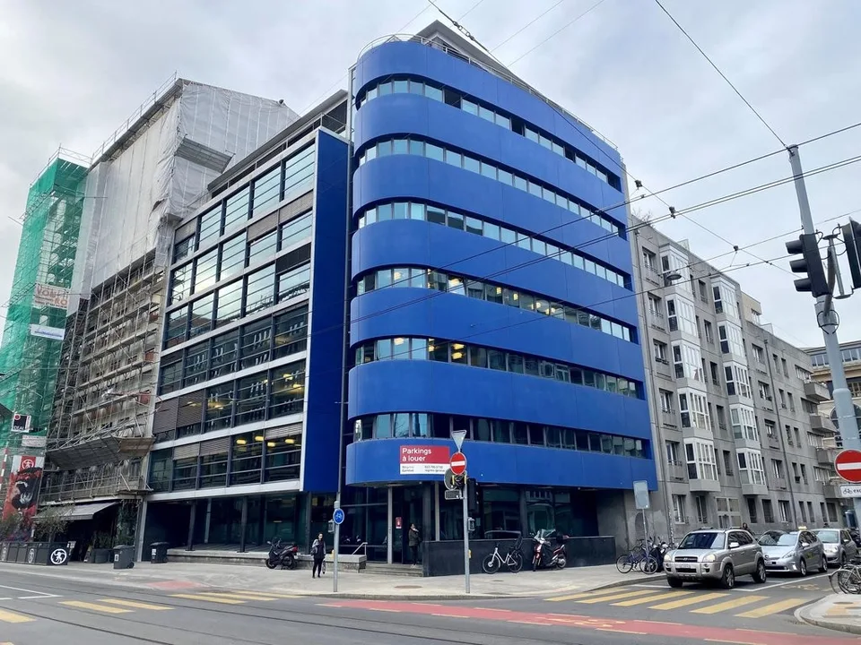 Place de parking intérieure Rue du Stand / Rue du Tir