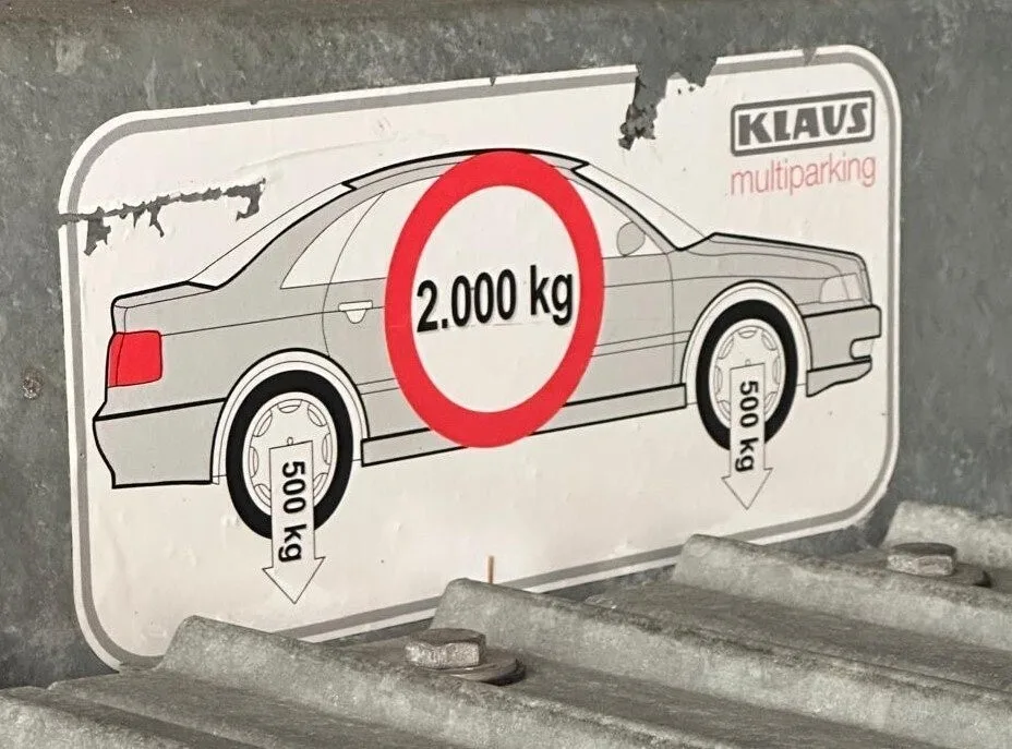 Cherchez vous un parking proche de la gare CFF?