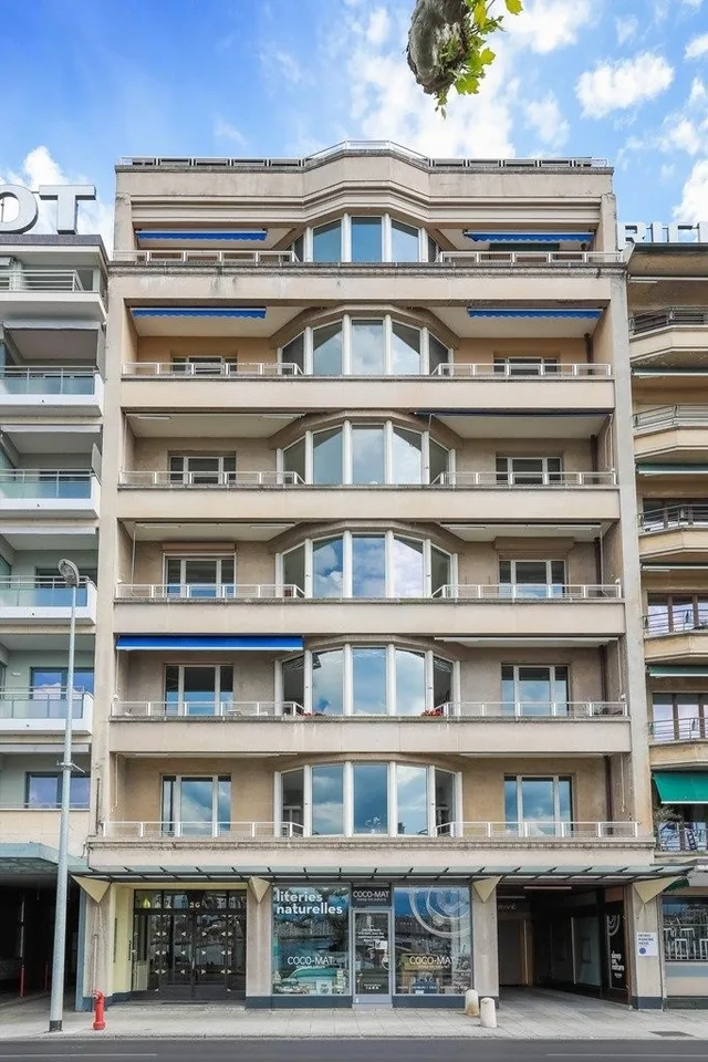 Magnifiques bureaux avec vue sur la rade !