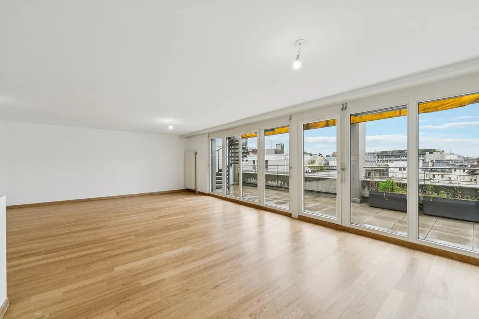 Exceptionnel attique en duplex avec terrasse rooftop !
