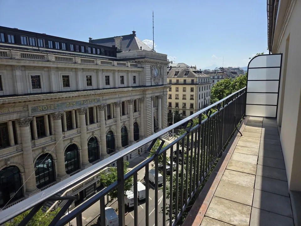Bureaux rénovés - 49 m² au coeur de Genève