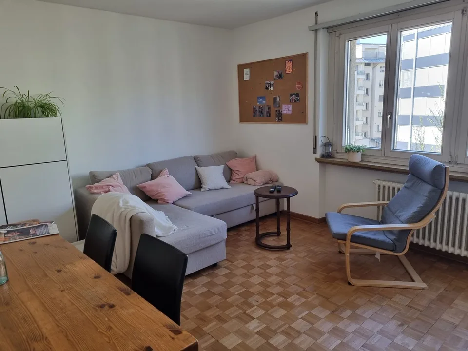 WG-Zimmer direkt beim Bundesplatz