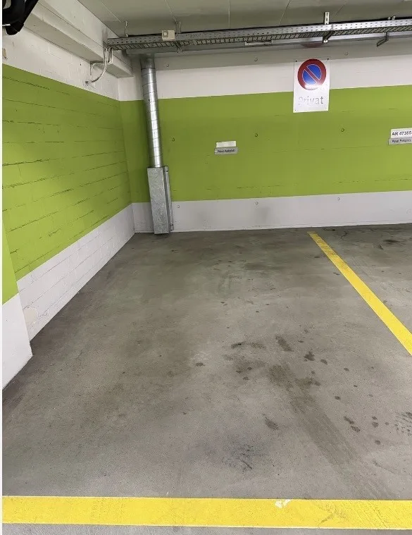 Tiefgaragenplatz zu vermieten