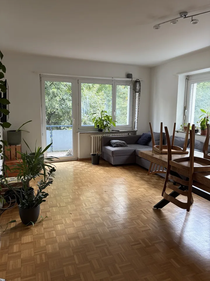Gepflegte 5.5-Zimmer-Wohnung bietet viel Platz zum Wohlfühlen