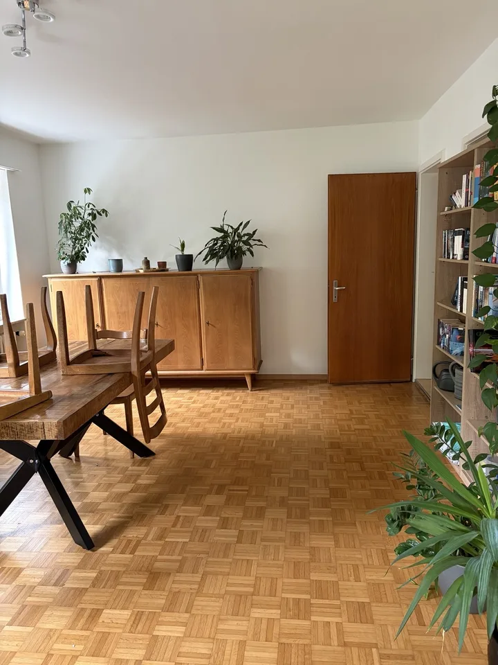 Gepflegte 5.5-Zimmer-Wohnung bietet viel Platz zum Wohlfühlen