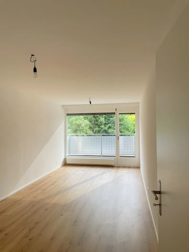 Aussergewöhnliche, neue Fünfeinhalbzimmer-Wohnung in Münsingen