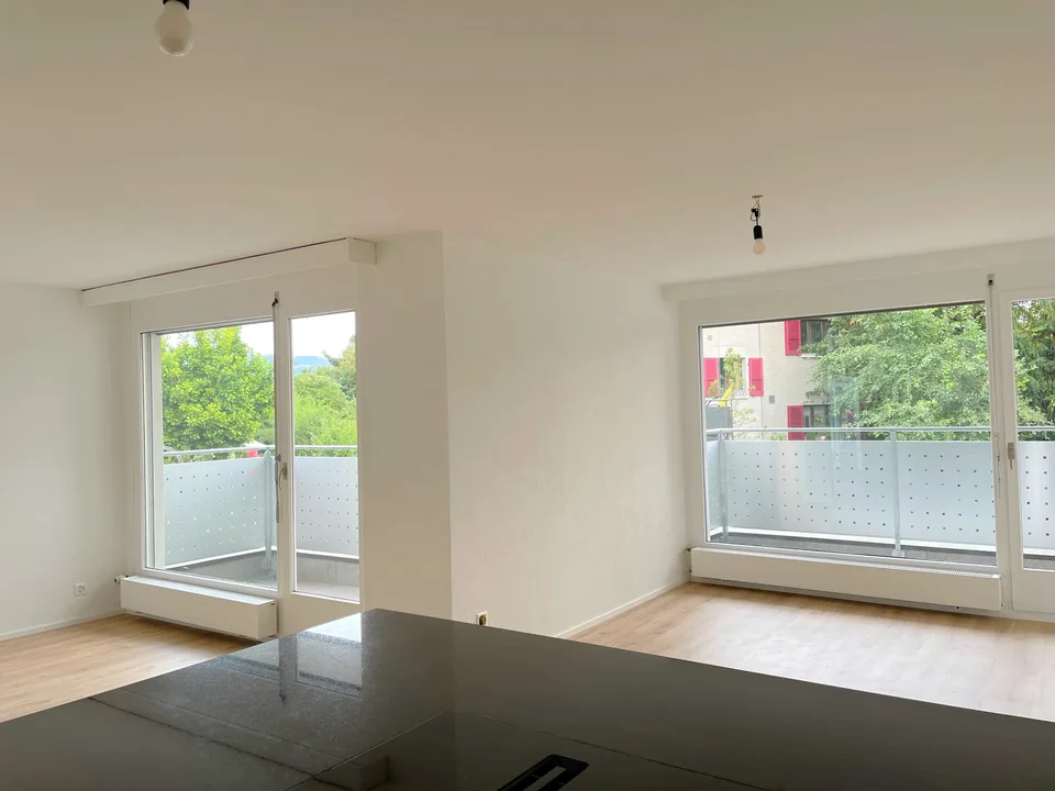 Aussergewöhnliche, neue Zweieinhalbzimmer-Wohnung in Münsingen