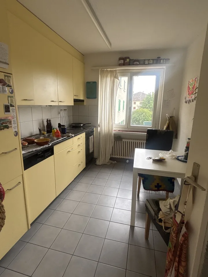 ⸻  🏡 Mitbewohner/in gesucht in Neuenhof