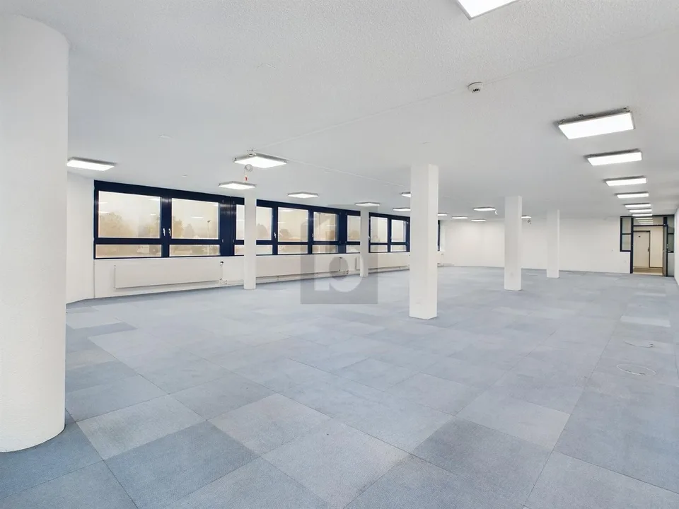 VON EINZEL-  BIS GROSSRAUMBÜRO (200/400/800 M2)