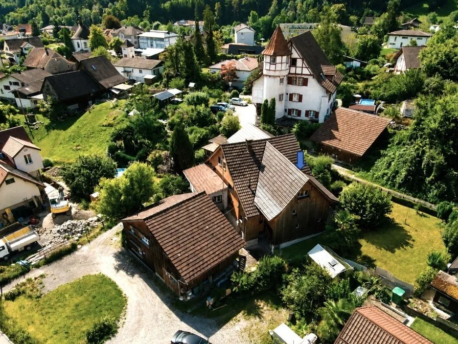 Charmantes 4.5-Zimmer-Einfamilienhaus mit Garten