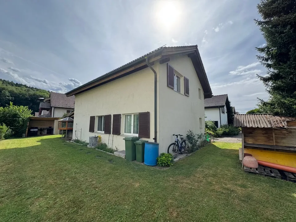 Charmantes 5.5-Zimmer-Einfamilienhaus mit Garten & Top-Mietkonditionen in Winterthur Hegi