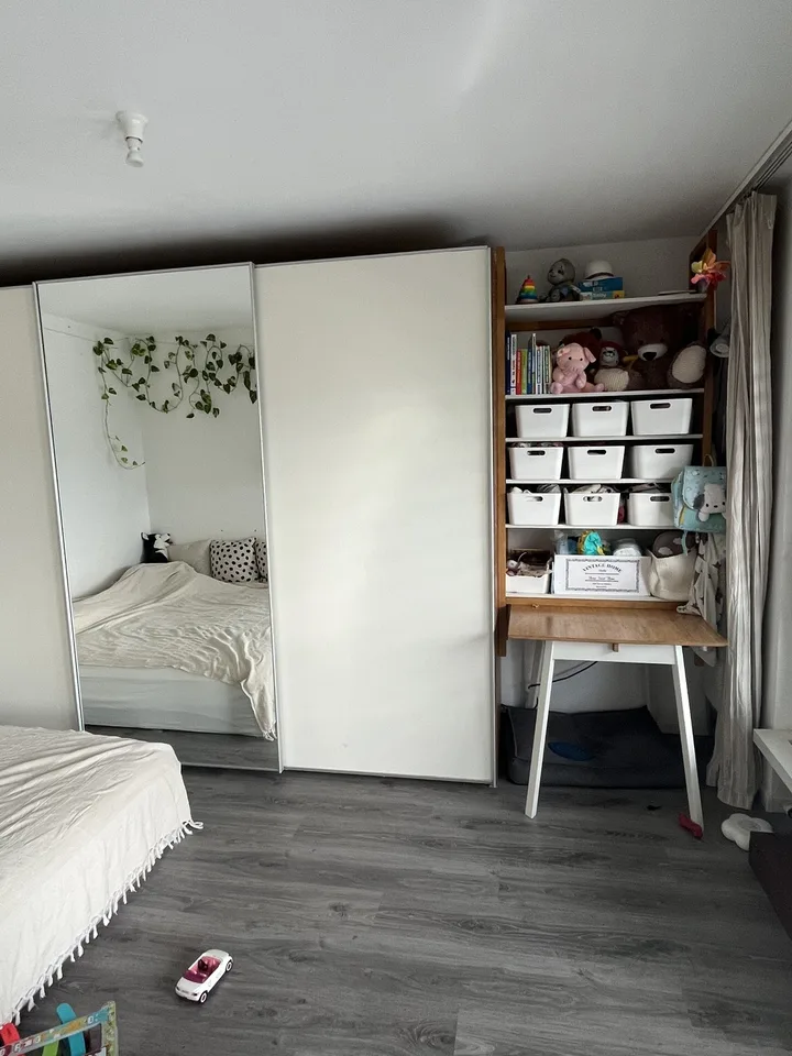 Sonnige Wohnung mit riesiger Terrasse in der unmittelbaren Nähe von Limmat