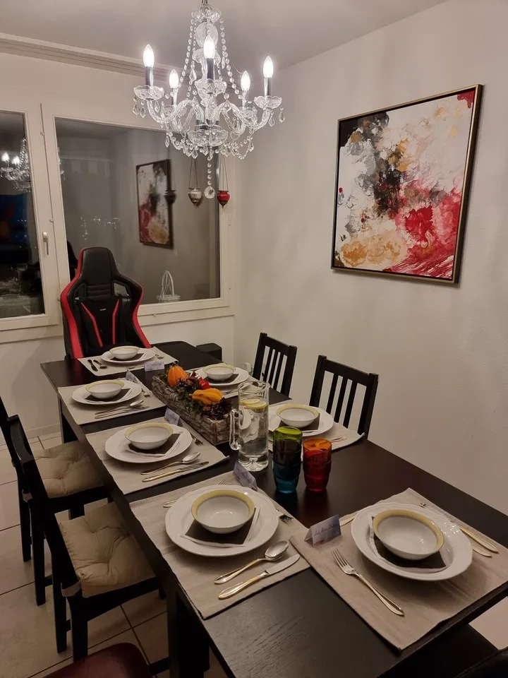 Möbliertes Zimmer frei ab ca. September