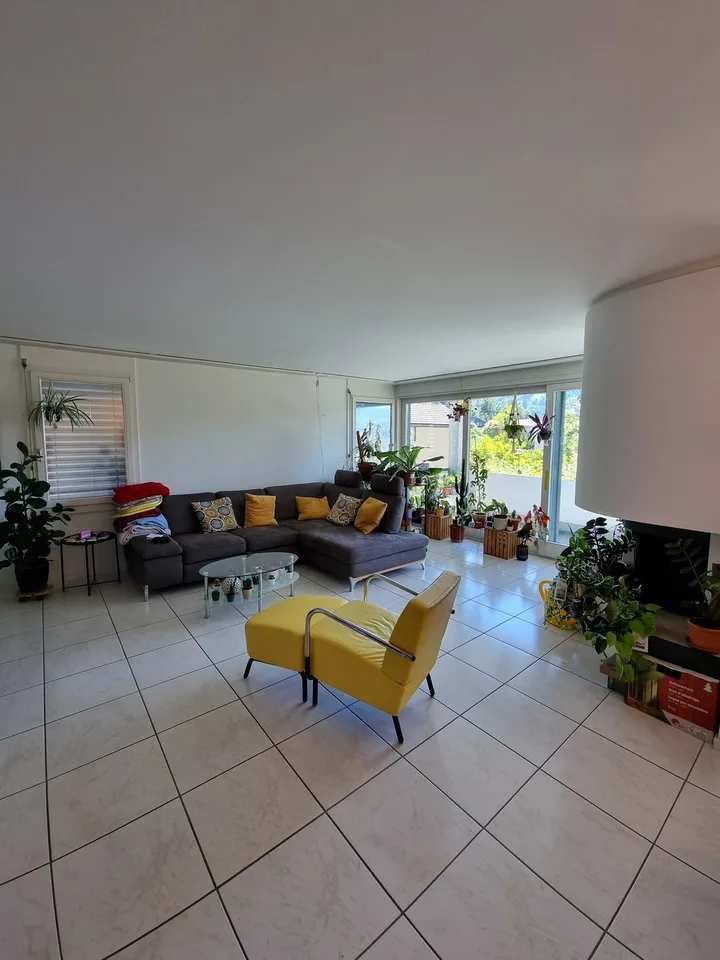Möbliertes Zimmer frei ab ca. September