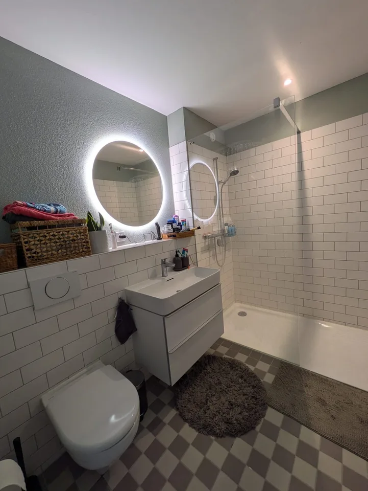 (Sublet) Bright and Modern 2.5 Room Apartment with Cozy living space - 1 month