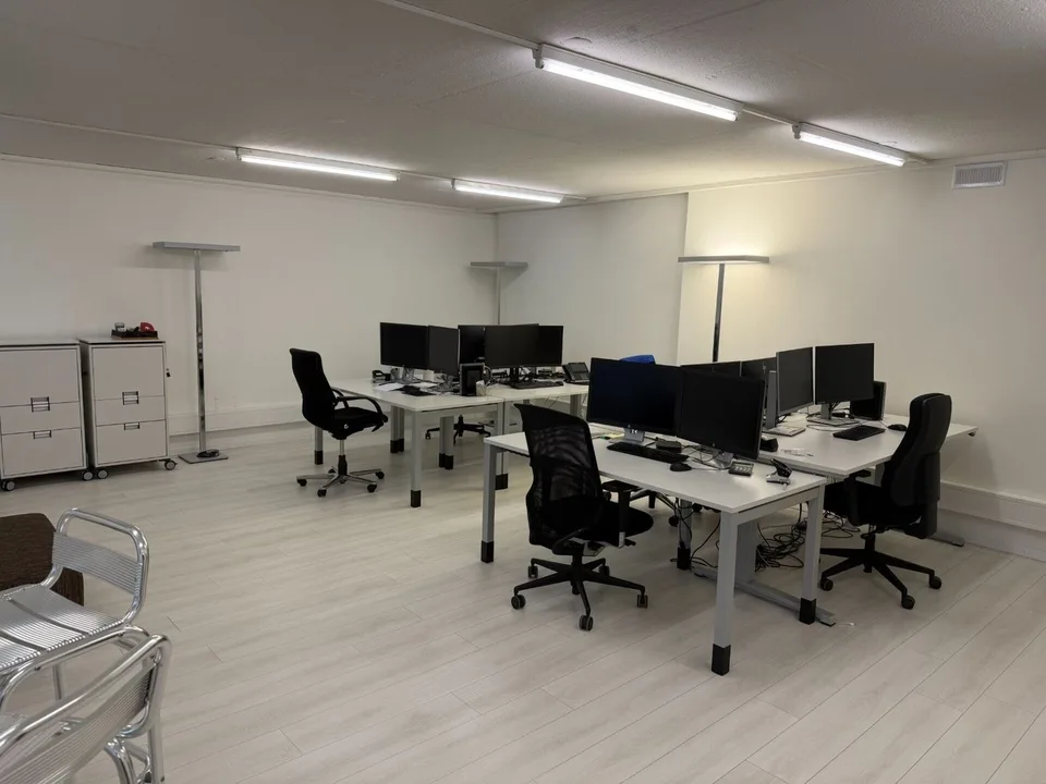 Rautistrasse 12: Ausgebautes Büro an attraktiver Lage