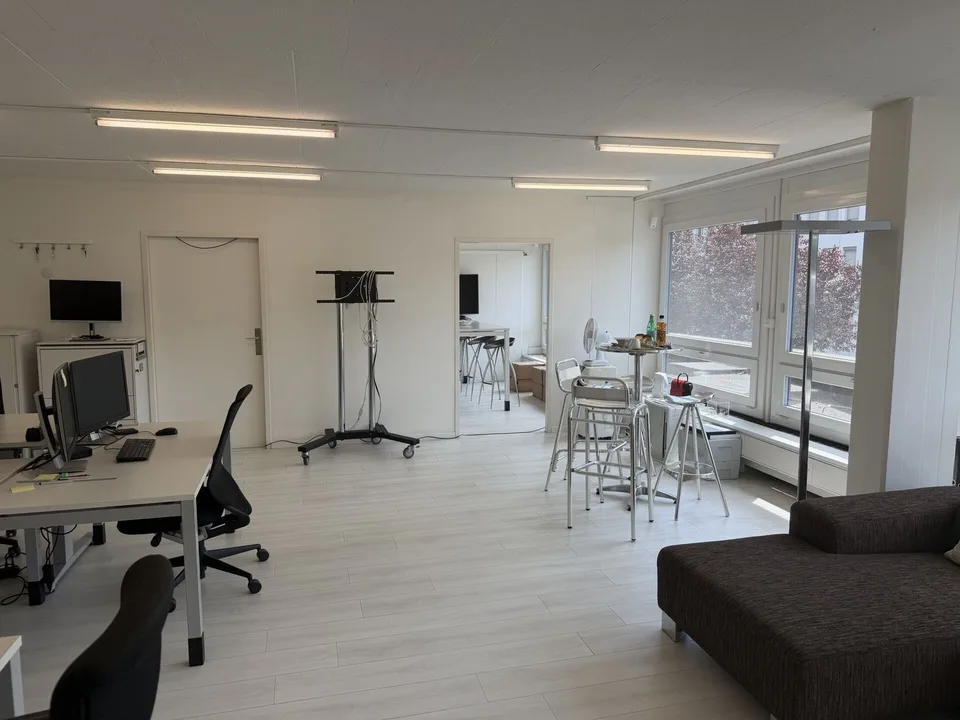 Rautistrasse 12: Ausgebautes Büro an attraktiver Lage