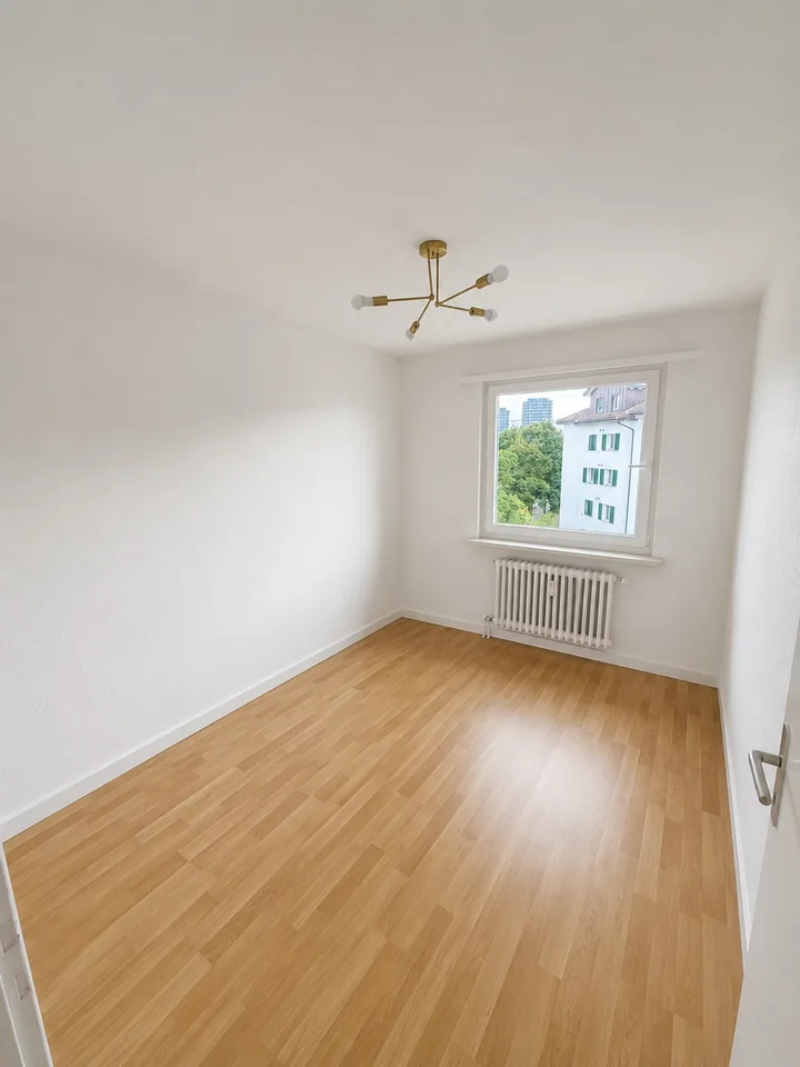Helle und grosszügige 4.5-Zimmer-Wohnung an zentraler, ruhiger Lage in Uster