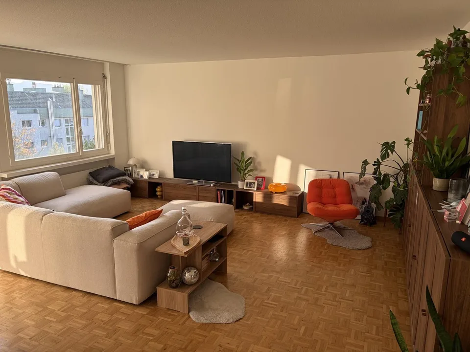 Helle 3.5 Zimmer in ruhiger Lage