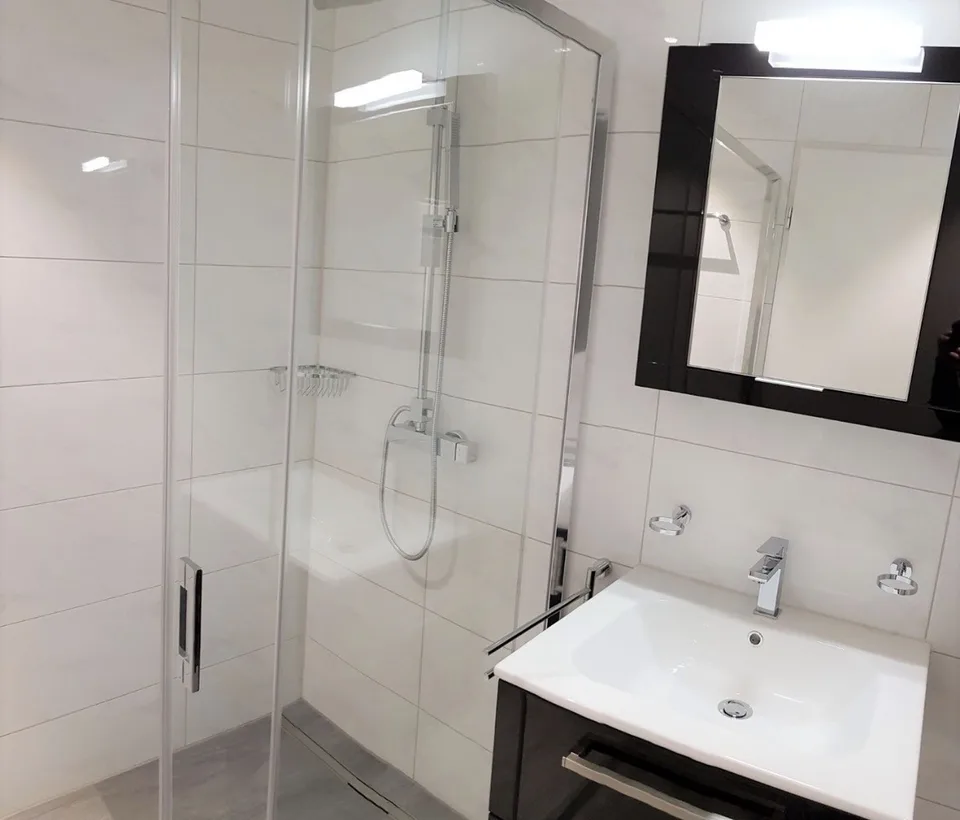 Attraktive 4.5-Zimmer-Wohnung im Eigentumsstandard mit grossem Sitzplatz