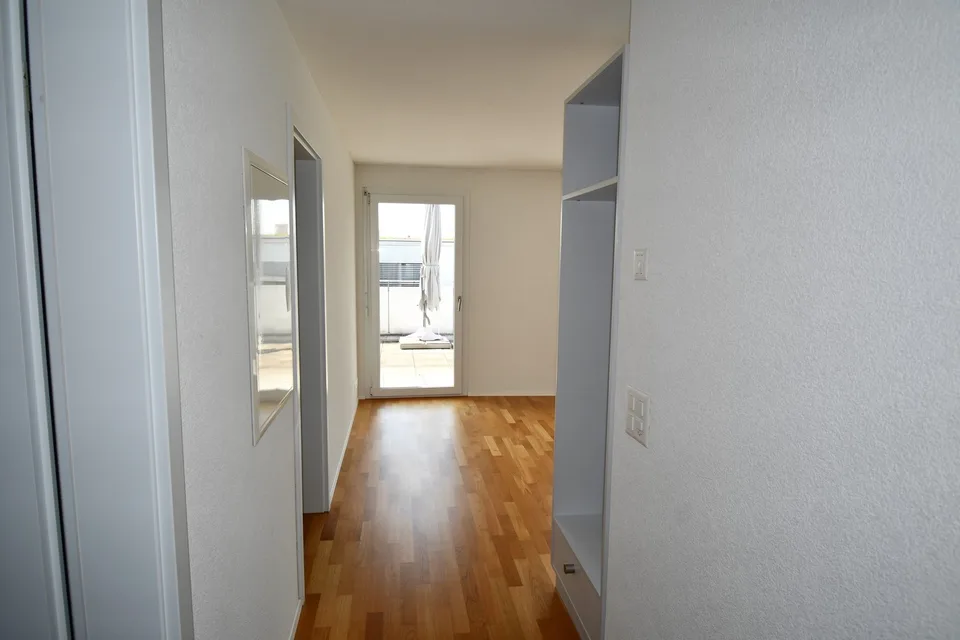Schöne 2.5 Zimmer Attikawohnung
