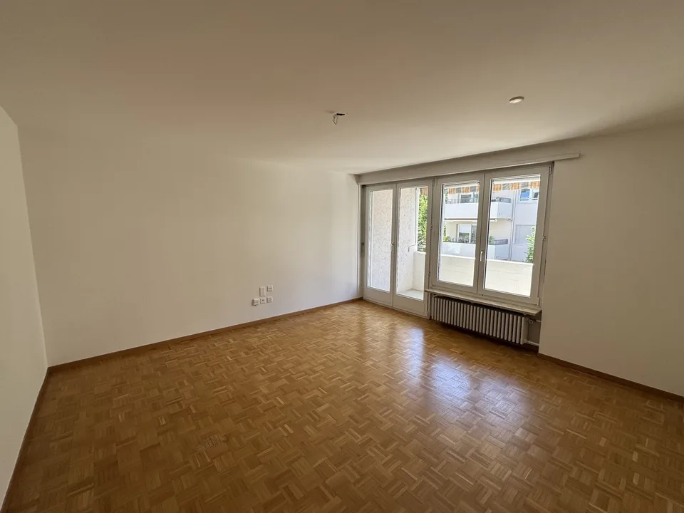 WG-Zimmer in 3.5-Zimmer-Wohnung in der Enge Zürich.