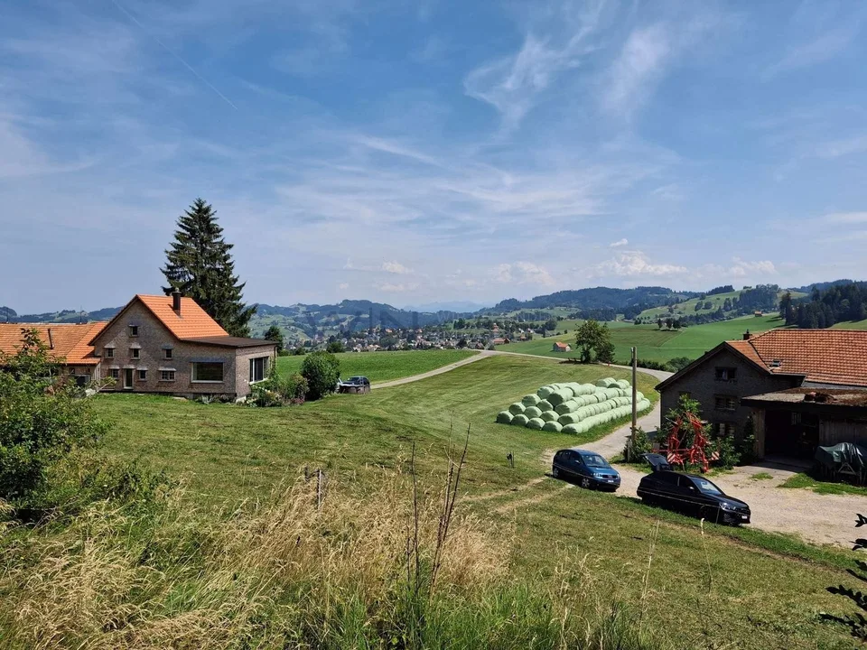 Traumgrundstück in privater Höhenlage