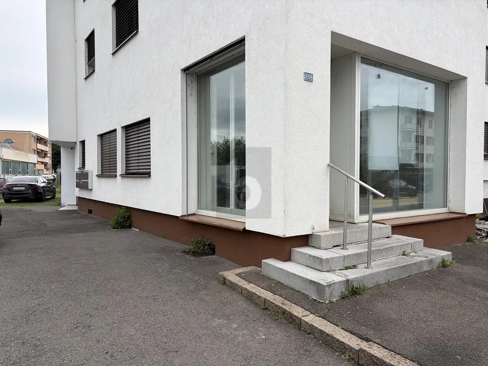 STARK FREQUENTIERT, IDEAL FÜR LAUFKUNDSCHAFT