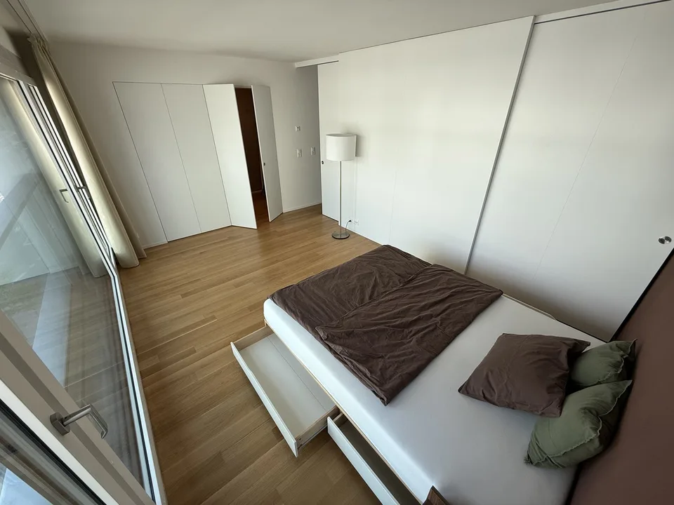 WG-Zimmer in topmoderner Wohnung