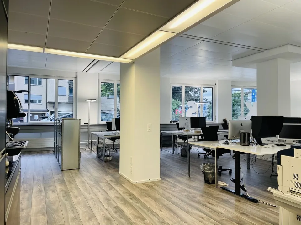 Repräsentative Bürofläche in Wollishofen - ready to move in