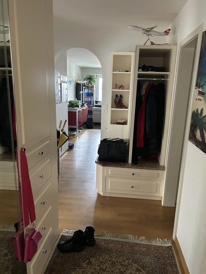 Urbaner Komfort mit naturnaher Ruhe: WG - Zimmer per 1. 10.26