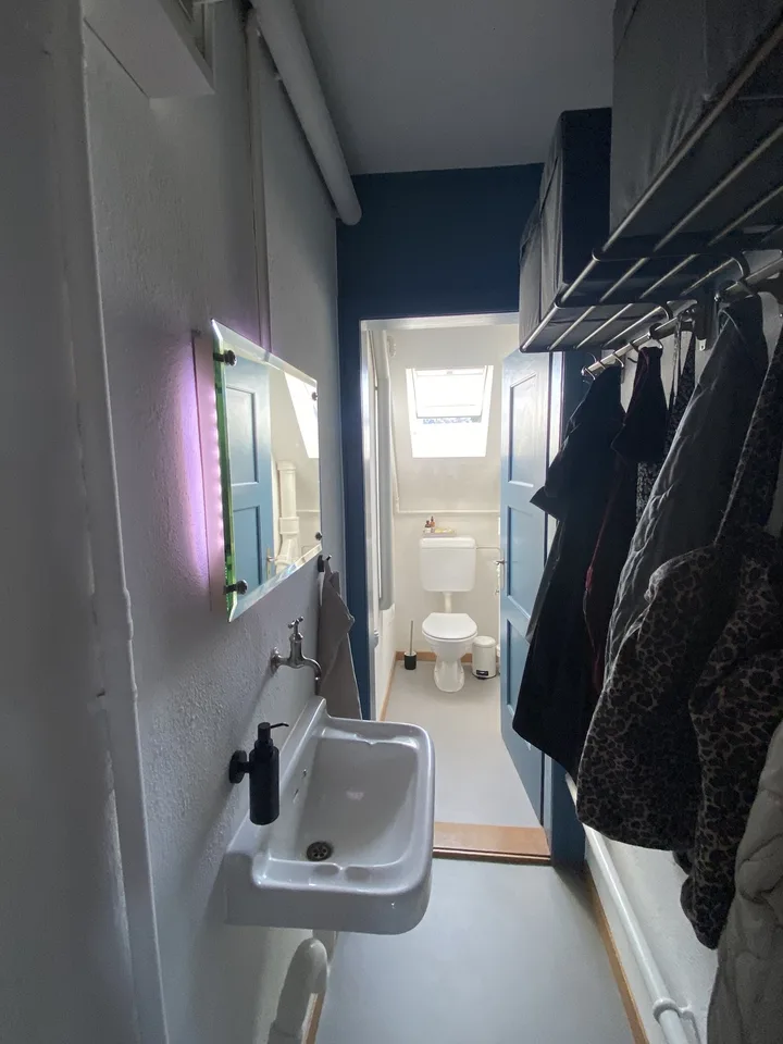 Charmante möblierte Dachterrassenwohnung in Hottingen zur befristeten Untermiete (01.10.2026 – 30.09.2027)