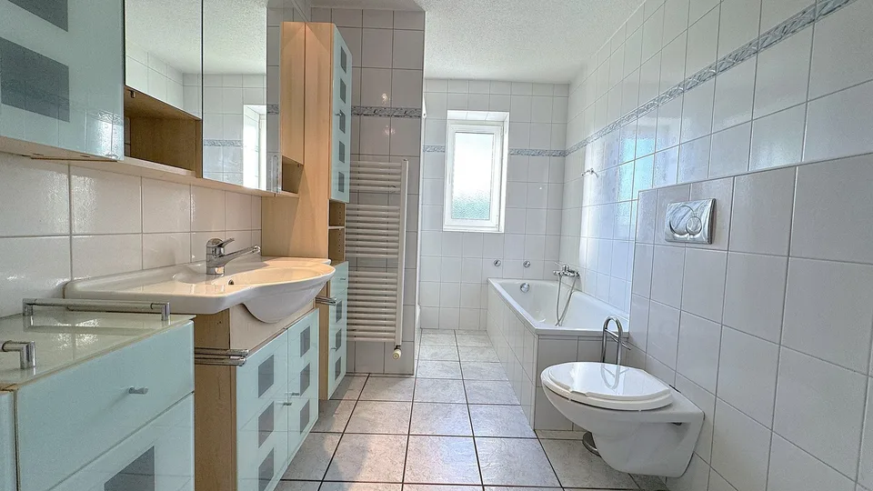 Appartement de 4 pièces avec balcon à Bassecourt