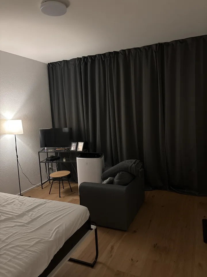 Modernes, voll möbliertes Studio in Stein AG – Nachmieter gesucht (ab 1. Oktober 2026)