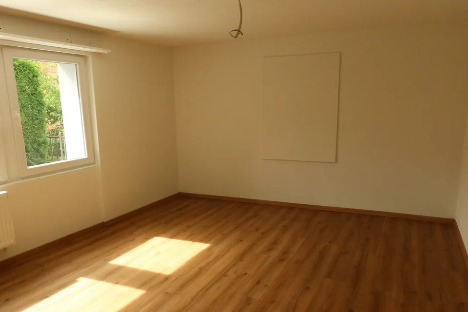 Helle 4.5-Zimmer-Wohnung in Seenähe