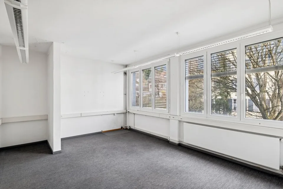 Attraktive Büro- und Gewerberäumlichkeiten in Solothurn! – foto 11 di 13