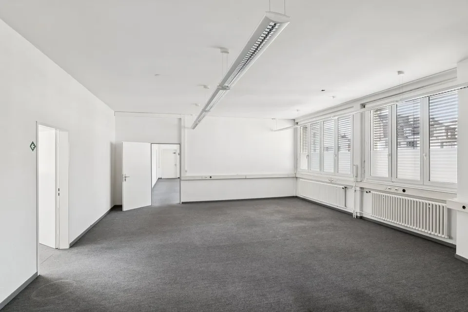 Attraktive Büro- und Gewerberäumlichkeiten in Solothurn! – foto 8 di 13