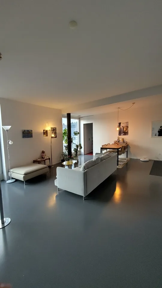 Untermiete: 56 m² möblierte Wohnung im 5. Stock mit Lift