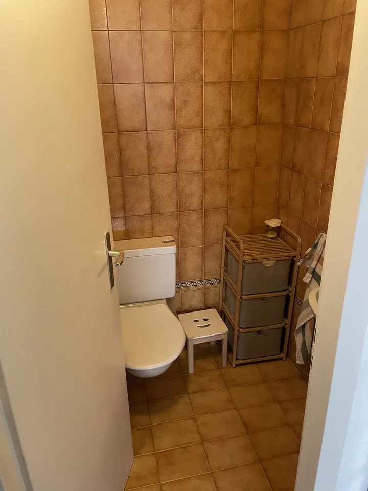 🏡 Chambre meublée à louer –  aout/septembre (Nyon)
