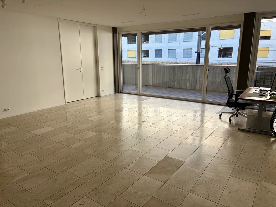 Moderne Wohnung im Greencity-Quartier bis 31. Januar 2027