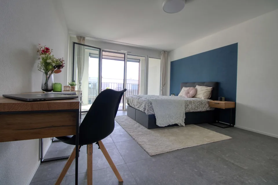 Spacious Coliving Apartment in Crissier with private Balcony
