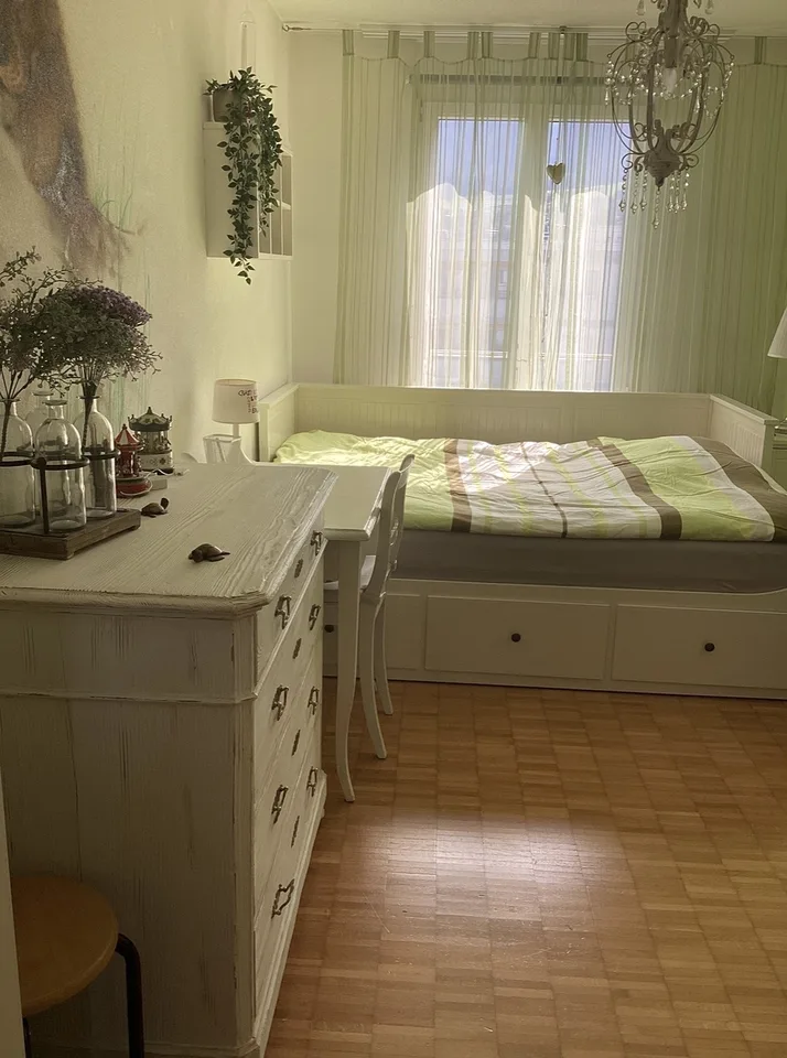 WG-Zimmer für Teilzeitstudierende (Mo-Do Nacht)