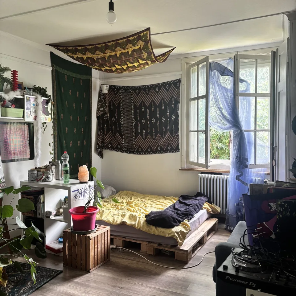 Wg-Zimmer in alt-bau wohnung